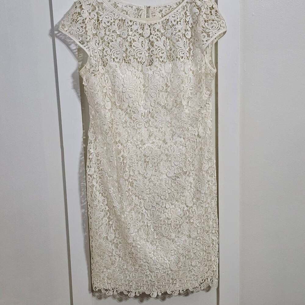 Adrianna Papell Size 10 Ivory Lace Sheath Dress Bridal Cocktail Elegant